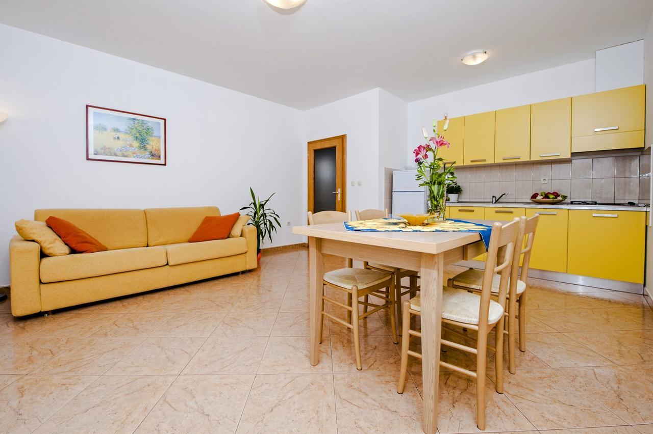 Apartments Bella 로비니 외부 사진