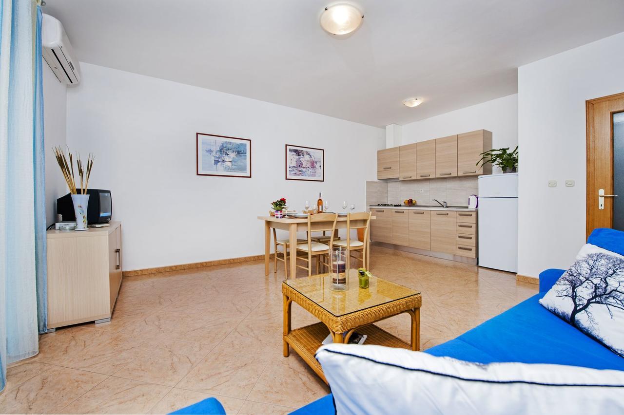Apartments Bella 로비니 외부 사진