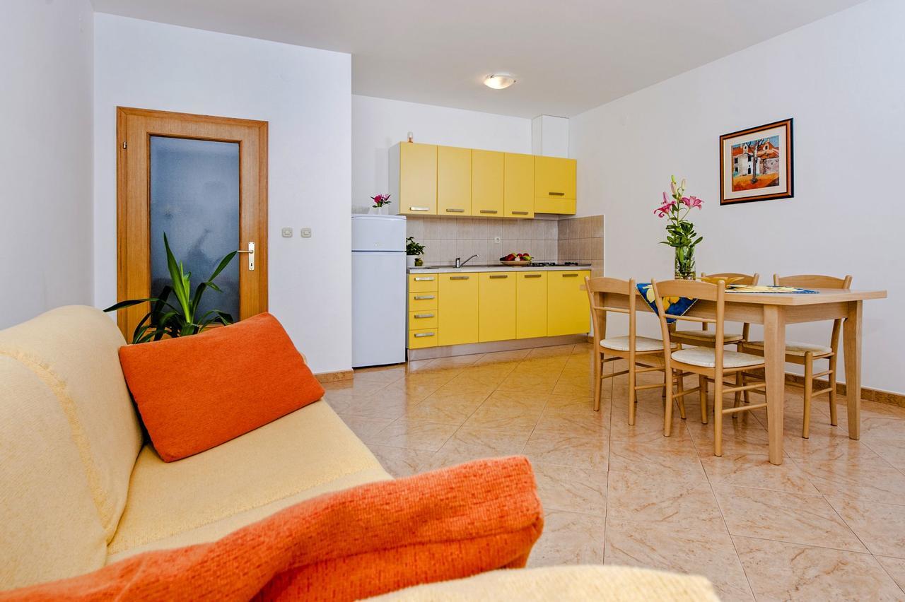 Apartments Bella 로비니 외부 사진
