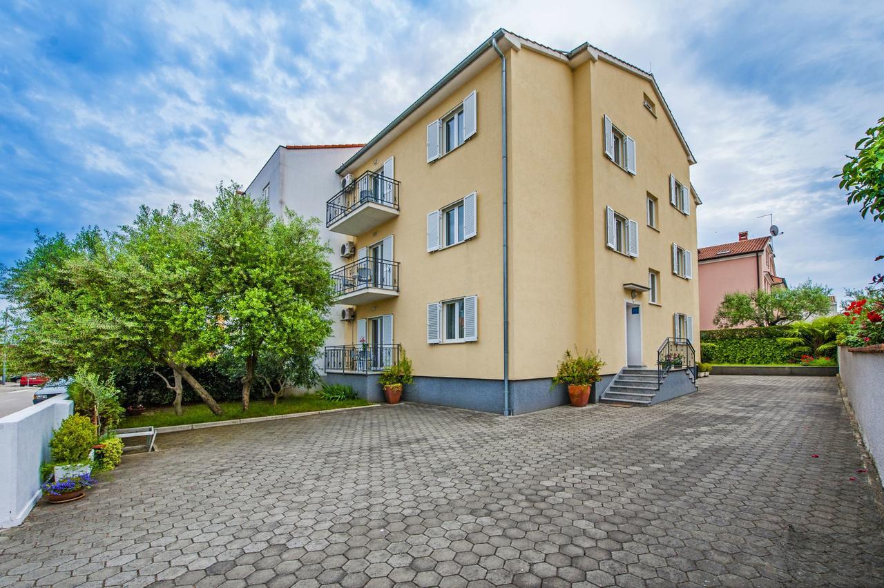 Apartments Bella 로비니 외부 사진
