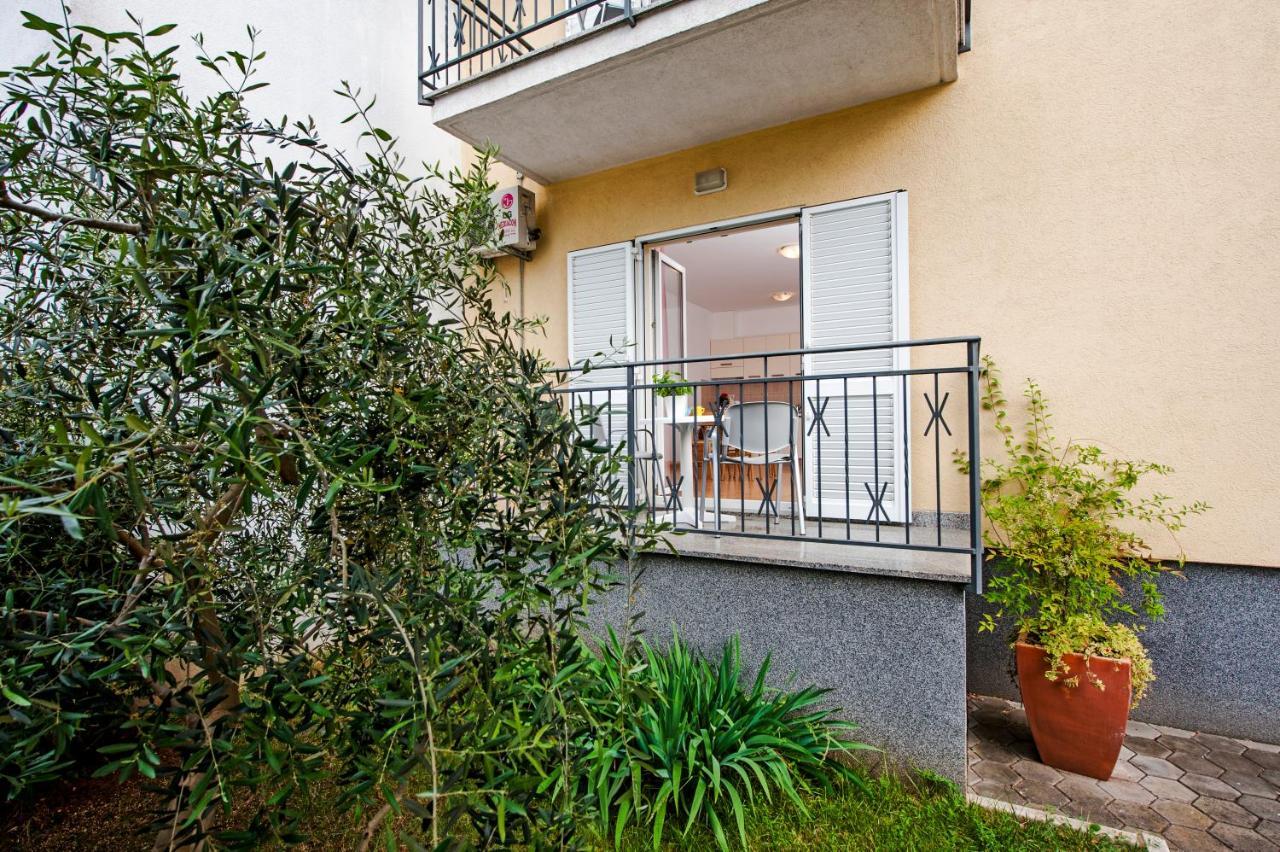Apartments Bella 로비니 외부 사진