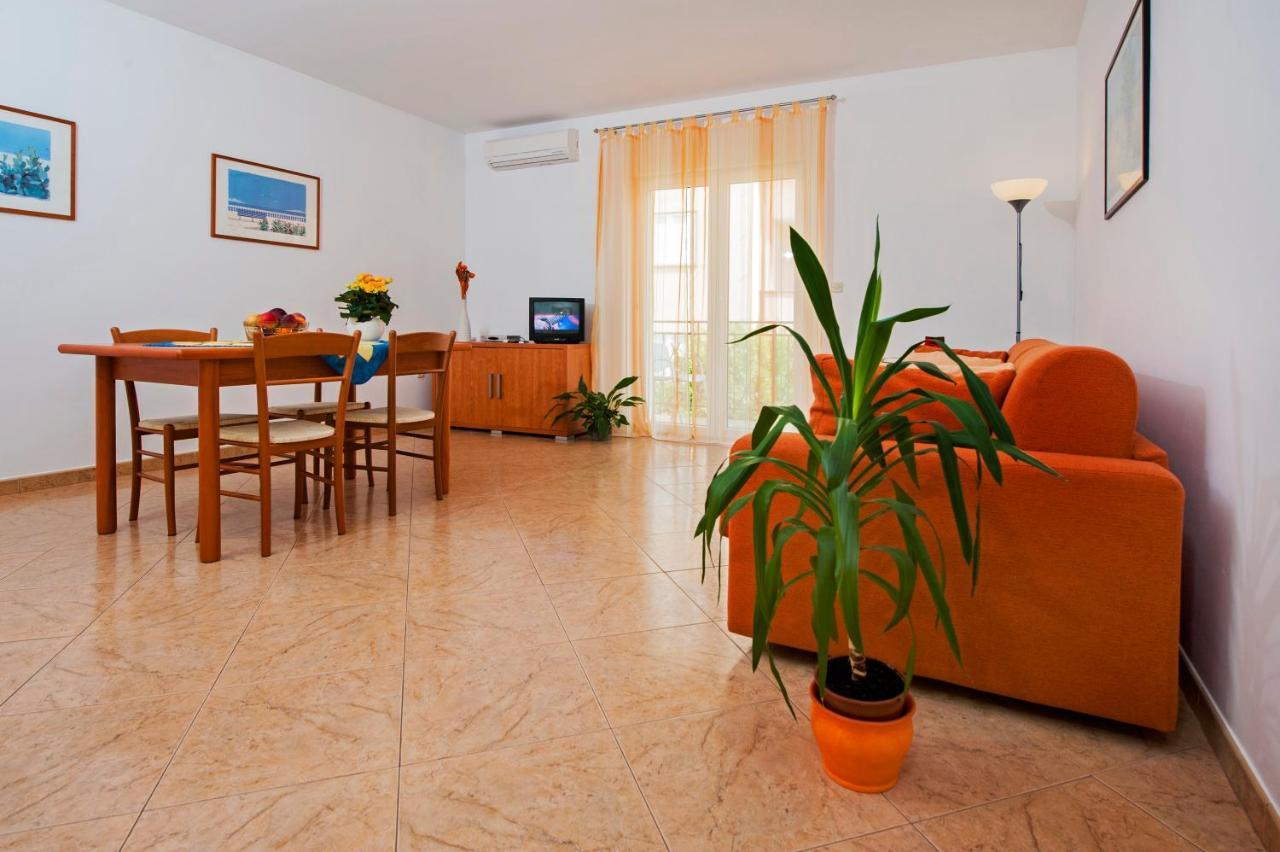 Apartments Bella 로비니 외부 사진